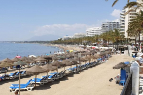 Marbella center beach flat